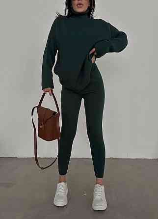 Женский прогулочный оверсайз костюм: свитер в рубчик оверсайз и лосины с эффектом утяжки вязка Хаки Одесса