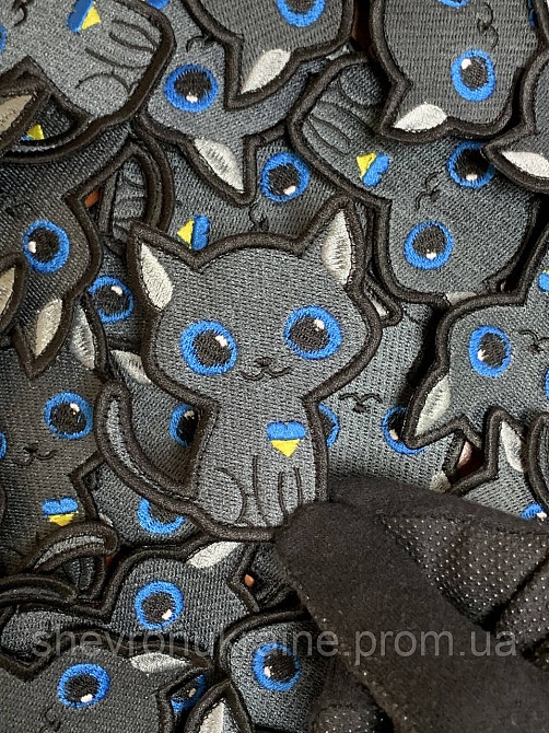 Шеврон милый котик (Форма контурна. На липучке) Размер 8x6.5см Киев - изображение 5