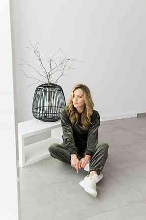 Жіночий велюровий костюм із капюшоном Хакі S Харків