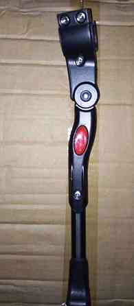 Подножка стояночная боковая велосипедная (26- 28 колесо) (черная) Мукачево