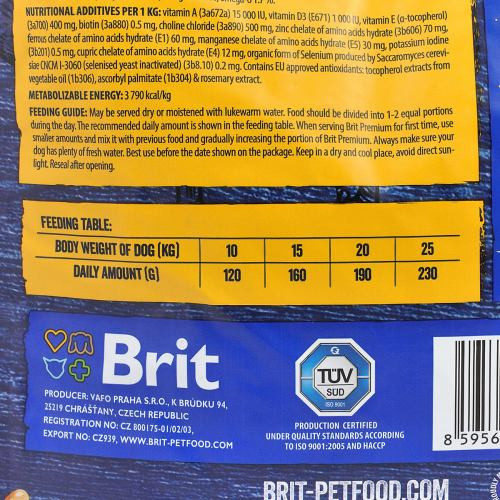 Корм сухой Brit Premium Dog Adult M для взрослых собак средних пород весом 10-25 кг с курицей 3 кг. Киев - изображение 4