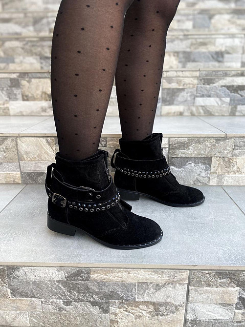 SOTHBY'S Жіночі черевики Sothby's чорні натуральна замша весна-осінь висота 13см (Б-5502/2) 37р Коломыя - изображение 2