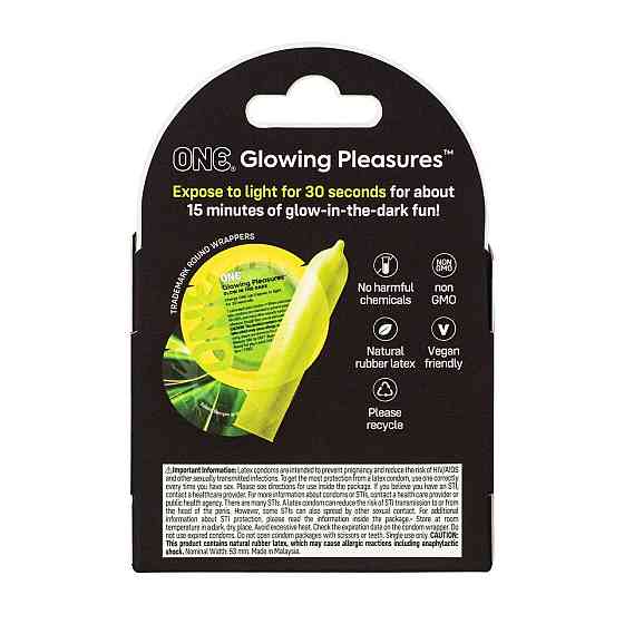 Презервативи ONE Glowing Pleasures, 3 шт, світяться в темряві, зі змазкою, картонне паковання Sex Aura Київ