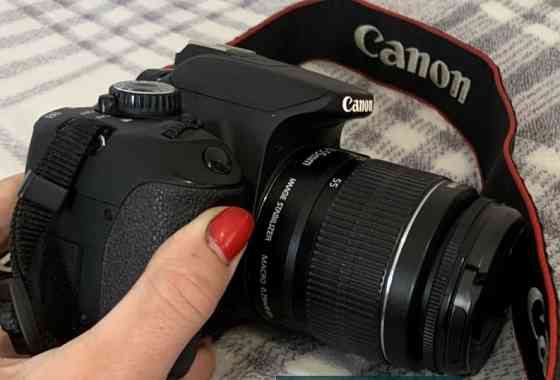 Фотоаппарат Canon 650D. Киев