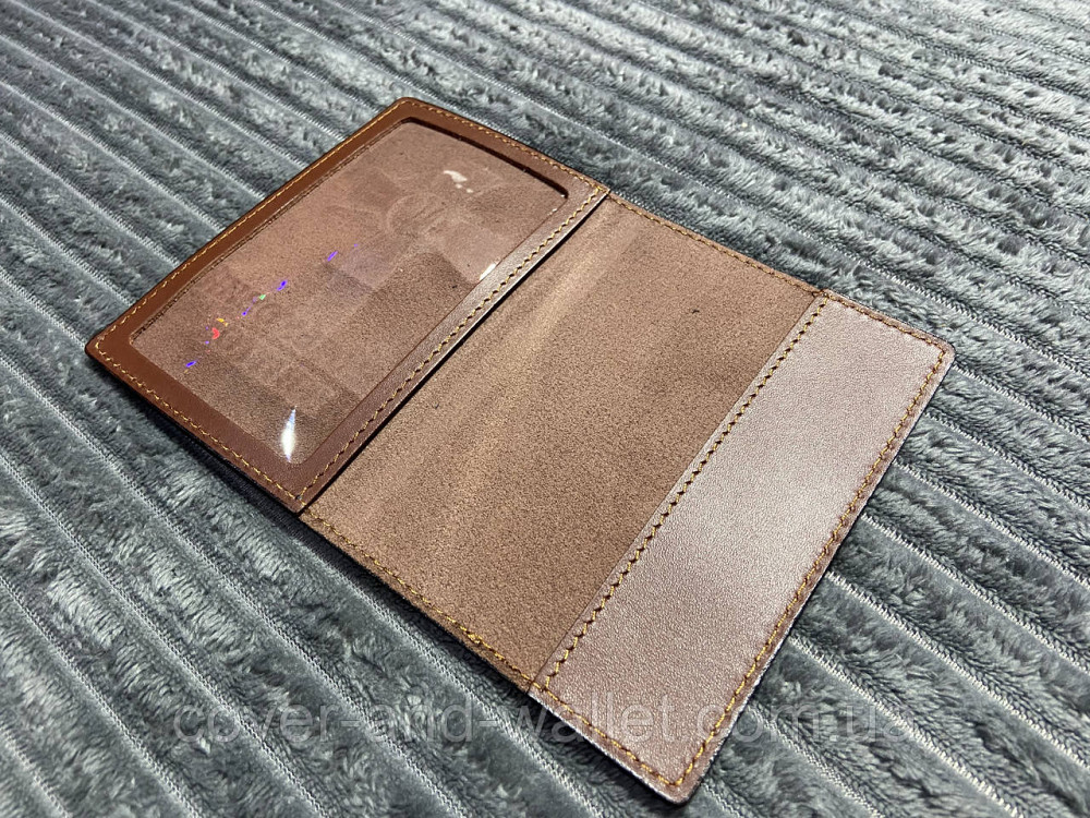 Коричнева шкіряна обкладинка на військовий квиток ЗСУ Київ - фото 2