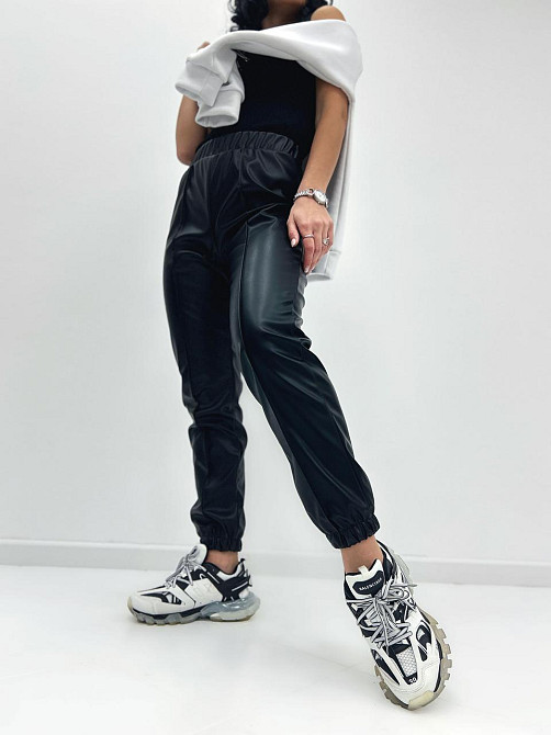 Штаны из экокожи на флисе Calvin 42-44, Черный Киев - изображение 1