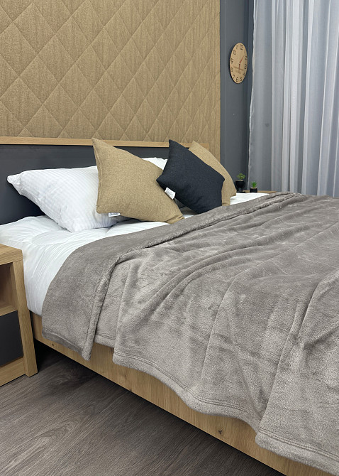 Плед-покривало Decorator WellSoft 180х210 см однотонний Світло-сірий (87-272) Київ - фото 7