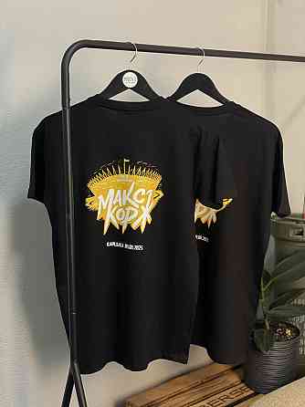 Футболка «Стадік разнесем» — Макс Корж, Варшава 2025 Чернівці