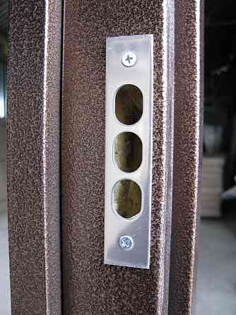 Двері вуличні Redfort, модель Осінь, комплектація Преміум Метал/МДФ (2 контури) Київ