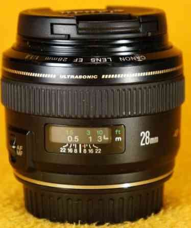 Об'єктив: Canon 28mm. F1.8 Харків