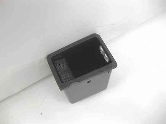 Mercedes-Benz  A2207300674 Вставка попільнички задніх правих дверей S-class short W220 S-class long V220 Одесса