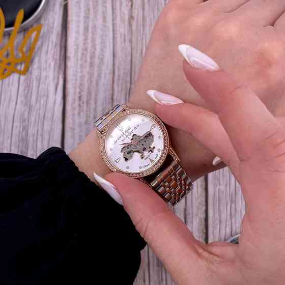 Awarder 049 Де би не була Silver-Gold-White Киев