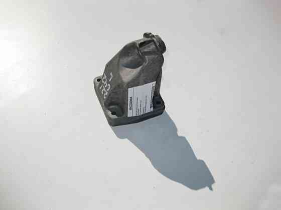 Mercedes-Benz  A6422230404 Кронштейн опори двигуна лівий OM642 V6 3.0 cdi S-Class W221 Одесса