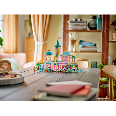 Конструктор LEGO Disney Замок принцессы и королевские любимцы (43267) Винница - изображение 7