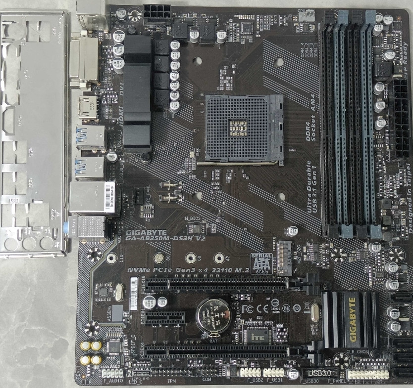 Материнська плата Gigabyte GA-AB350M-DS3H V2 sAM4 B350 чіпсет RYZEN Харків - фото 2