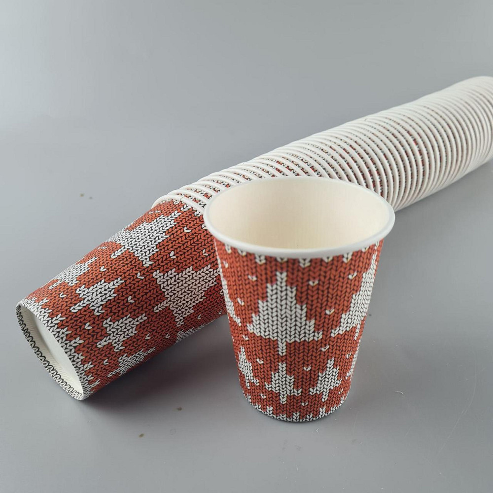 Стаканчики для кофе 250 мл НГ "ЕЛКИ НА КРАСНОМ" Маэстро h9 (50 шт) Харьков - изображение 1