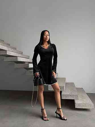 Стильное женское платье  с v-вырезом турецкий велюр Одесса