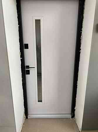 Двери уличные со стеклопакетом, модель Rio-S антрацит, комплектация Proof Smart Street , замки Kale Киев