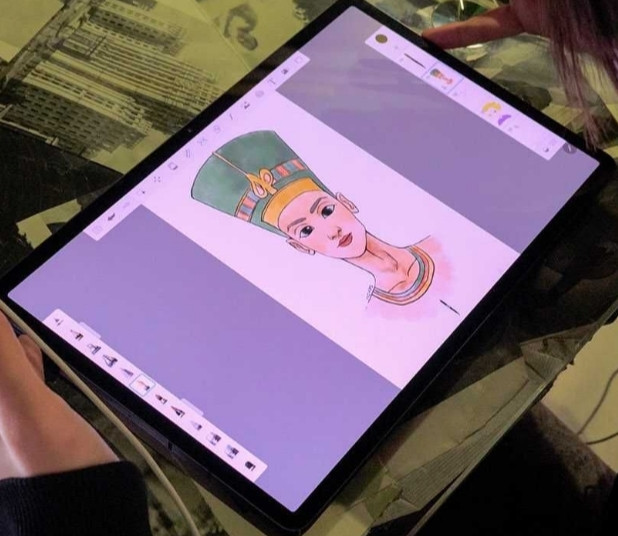 Планшет - Телефон Samsung Galaxy Tab Pro Silver 11