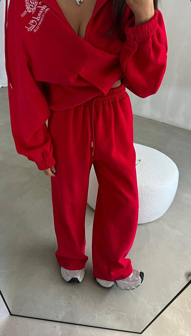 Женский теплый костюм двойка: кофта и штаны свободного кроя трехнитка на флисе Красный, 46/48 Одесса - изображение 3