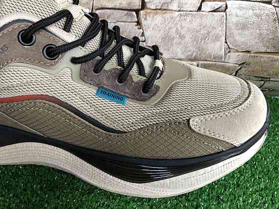 Мужские  кожаные демисезонные кроссовки BaaS,производство Польши Киев