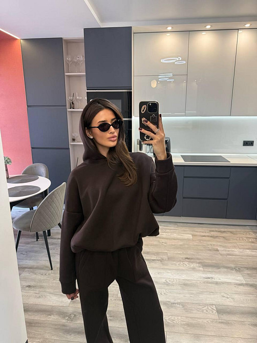 Базовий жіночий костюм з об’ємним худі Коричневий 48/52 Харків - фото 7