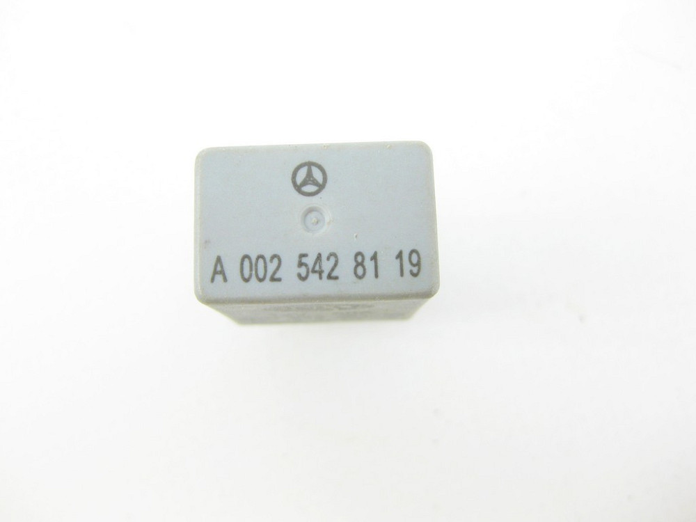 Mercedes-Benz  A0025428119 Реле передпускового підігріву GL X164 ML W164 R-class short W251 R-class long V251 S-class long V221 G-class W463 Одесса - изображение 6