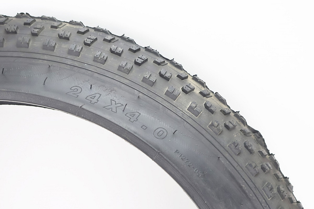 Шина 24"x4,00 шипована 30TPI COMPASS  для FAT BIKE Бершадь - фото 2