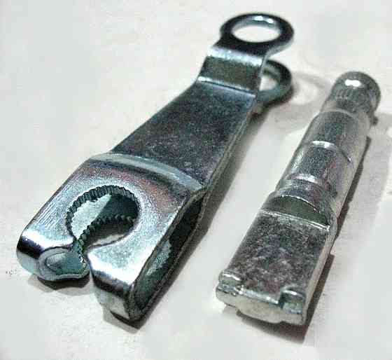 Важіль ексцентрика гальма Delta, Alpha (+палець) MIS Київ