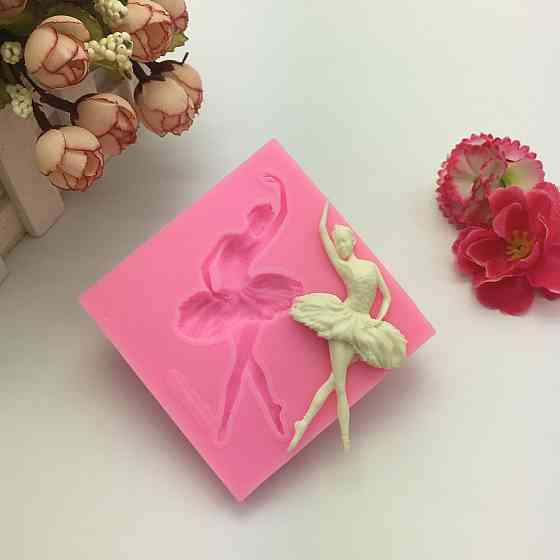 Молд силиконовый Балерина 84 на 84 мм розовый Киев