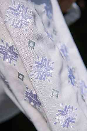 Вышиванка женская с длинным рукавом  льняная, белая  топ Киев