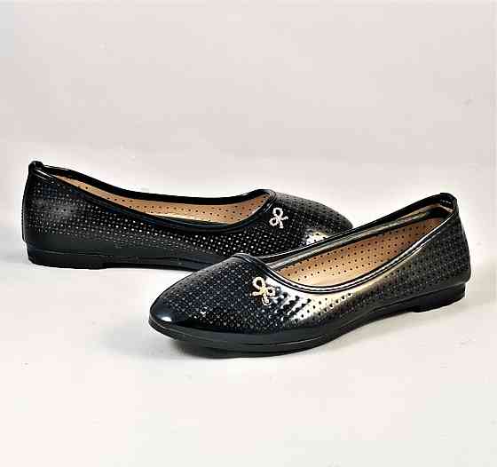 Жіночі Балетки Чорні Лакові з Перфорацією Мокасини Туфлі Літні (розміри: 36,37,38,39) - 864 Дніпро