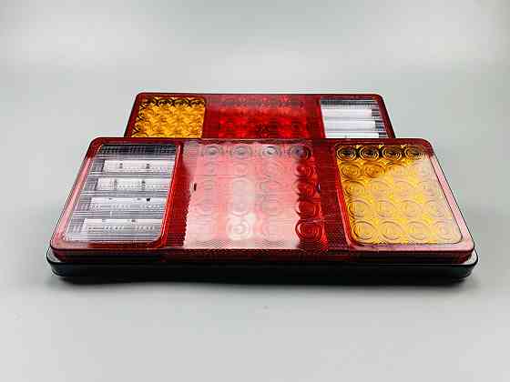 Універсальний задній ліхтар світлодіодний для вантажівки LED фара задня 55 LED chip комбінований Мукачево