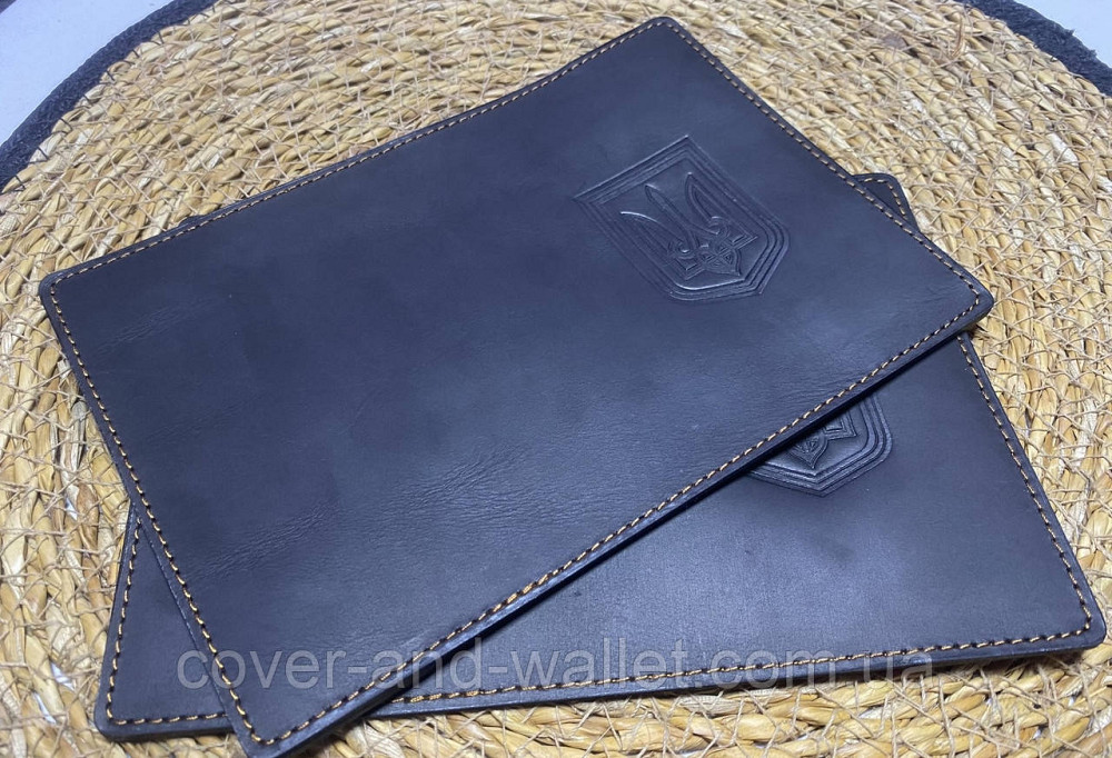 Обложка на бумажный паспорт з гербом Украины из винтажной кожи ST Киев - изображение 4