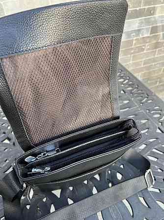 Мужская кожаная сумка из натуральной кожи Черный мессенджер Tiding Bag Кожаный мессенджер мужской Киев