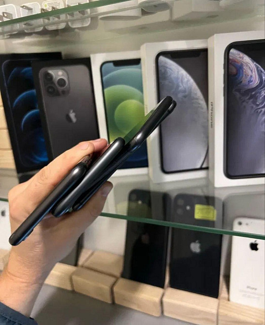 IPhone 8 Space gray 256gb Black Відмінний стан Киев - изображение 4