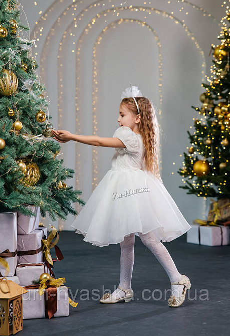 Платье Белое нарядное с блестками для девочки Кривой Рог - изображение 2