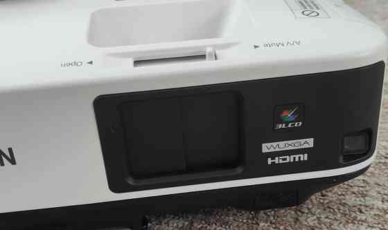 Проєктор Epson EB-2265U (V11H814040) Київ