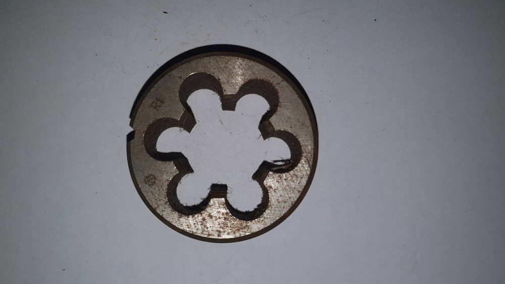 Плашки (лерки) дюймовые R1; G1. СССР. Харьков - изображение 2