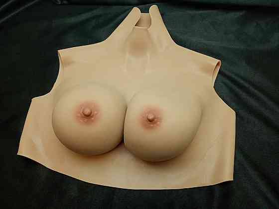Реалістичні силіконові груди, протез грудей, розмір C Луцк
