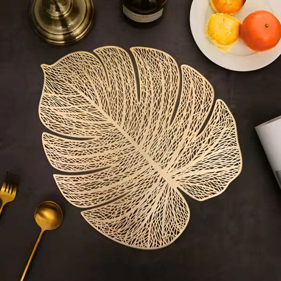 Сервировочная салфетка под горячее фигурная 38х30 см, коврик сервировочный золотистый набор 2 шт Каменец-Подольский