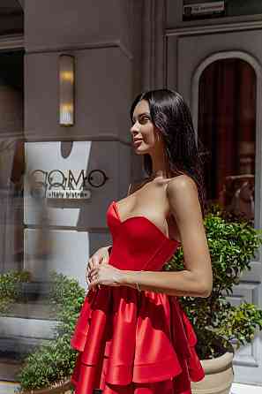 Женское праздничное элегантное мини-платье с корсетным верхом, ткань: атлас Красный, 44 Одесса