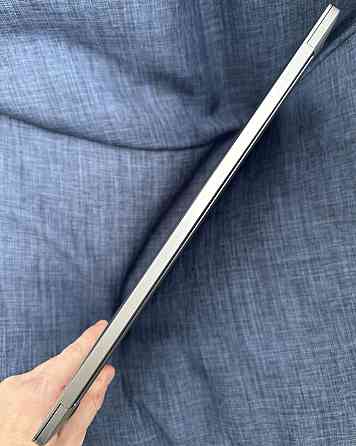 Ноутбук: MacBook Pro 15 (2018) i7-2.2 , 16/256Gb. Киев