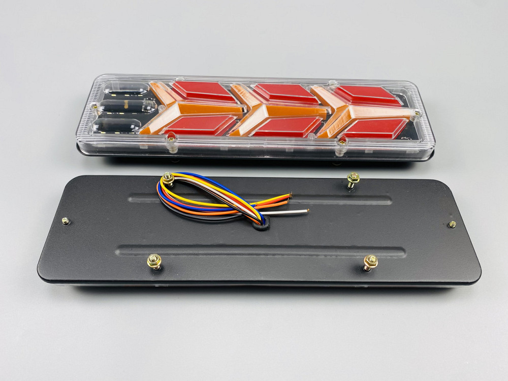 Багатофункціональний задній ліхтар для вантажівки світлодіодний ходовий ліхтар з динамічним індикатором Мукачево - фото 3