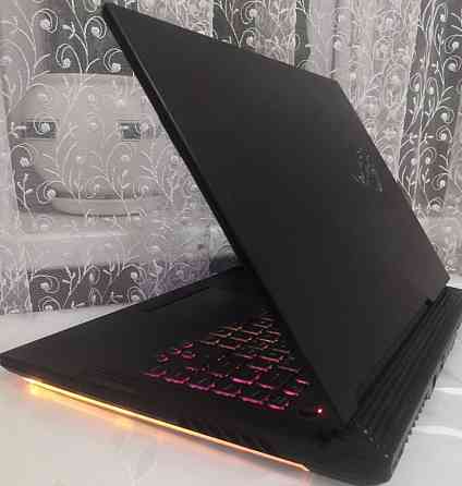 Ноутбук: ASUS ROG Strix 120Hz./ RTX 2070 8Gb/ i7-9750H / RAM16GB/ SSD512Gb. Киев