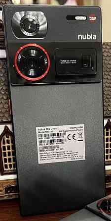 Новый! Телефон: Nubia Z60 Ultra 12/256Gb. Екран:6.8 