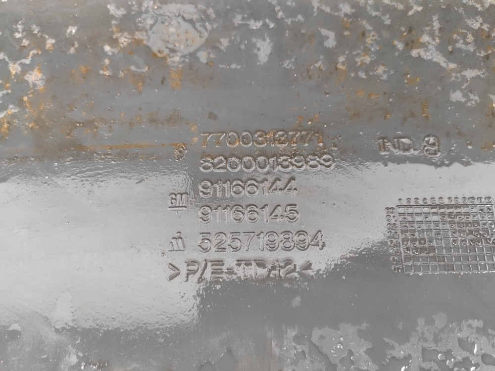 Бампер задній Nissan Primastar 2001-2006 Ковель - изображение 8