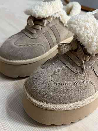 Ботинки женские Hengji 009-3 угги замшевые на меху бежевые, 39, 24,5 см Киев