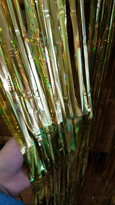 Дождик фотозона с голограммой 2 м на 1 м золотистый Киев - изображение 5