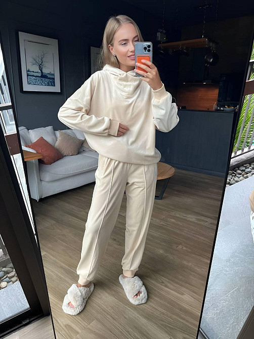 Жіночий плюшевий костюм двійка: худі і штани Одеса - фото 1